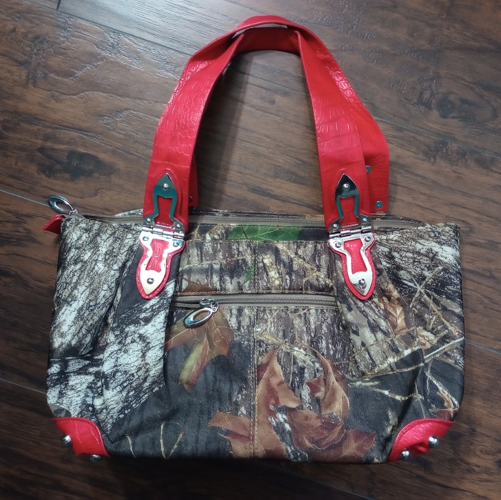 Camouflage & Red purse